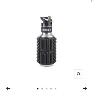 NWT Mobot 18oz Firecracker licorice black water bottle